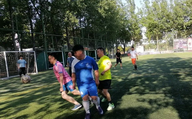 05-斯庫爾團隊活動 酣暢淋漓，熱血足球.jpg